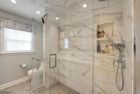 496 Lincoln Avenue Ridgewood Village NJ 07450