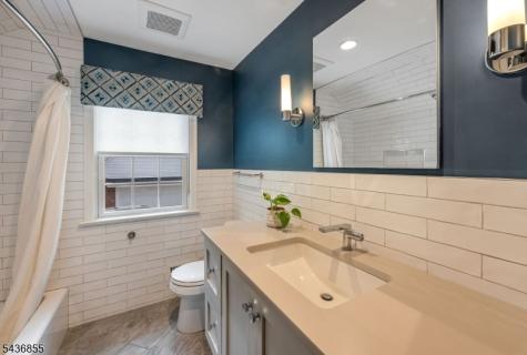496 Lincoln Avenue Ridgewood Village NJ 07450