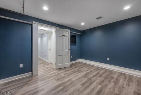 496 Lincoln Avenue Ridgewood Village NJ 07450