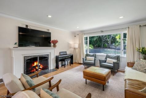 496 Lincoln Avenue Ridgewood Village NJ 07450
