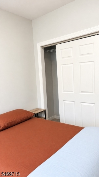 135 Fabyan Place Newark NJ 07112