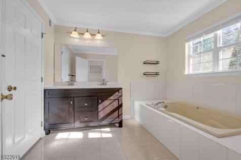 71 Nostrand Road Hillsborough NJ 08844