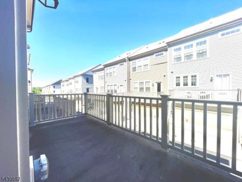 2 Gala Court Livingston NJ 07039