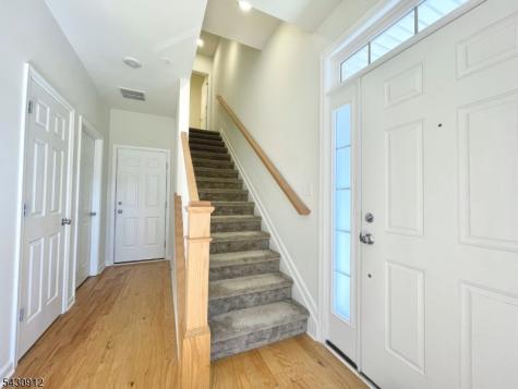 2 Gala Court Livingston NJ 07039