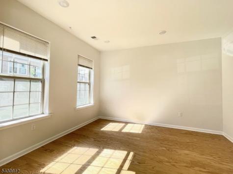 2 Gala Court Livingston NJ 07039