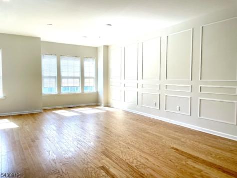 2 Gala Court Livingston NJ 07039