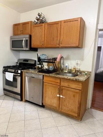 147 Phelps Avenue Englewood NJ 07631