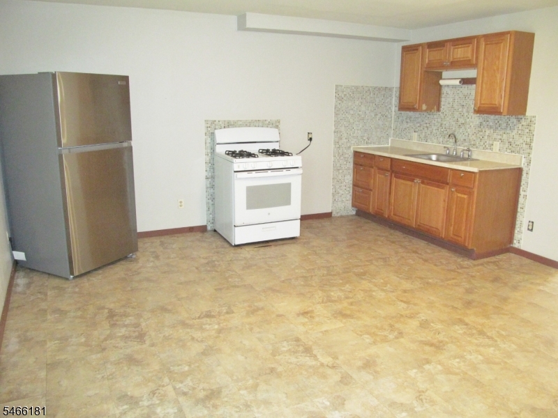 33 Cedar Alley Phillipsburg NJ 08865