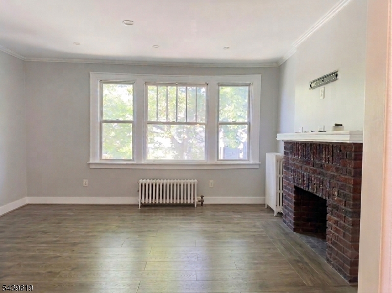 126 Vassar Avenue Newark NJ 07112