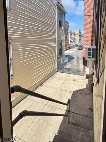 113 Van Winkle Avenue Jersey City NJ 07306