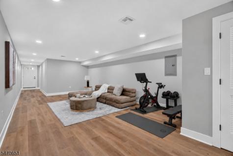 37 Washington Street Montclair NJ 07042