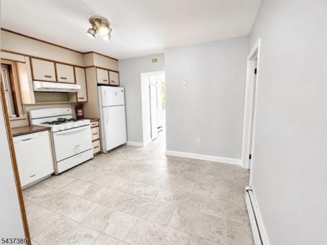 120 Grant Avenue Harrison NJ 07029