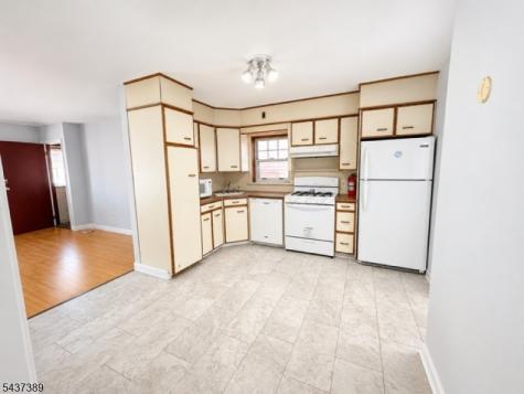 120 Grant Avenue Harrison NJ 07029