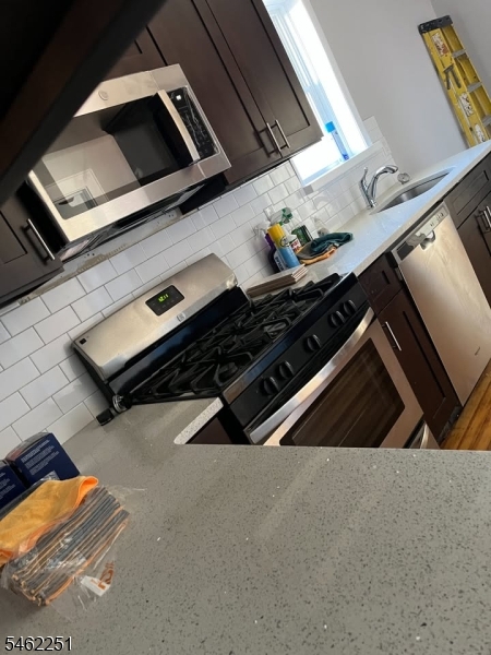 660 Summer Street Elizabeth NJ 07202