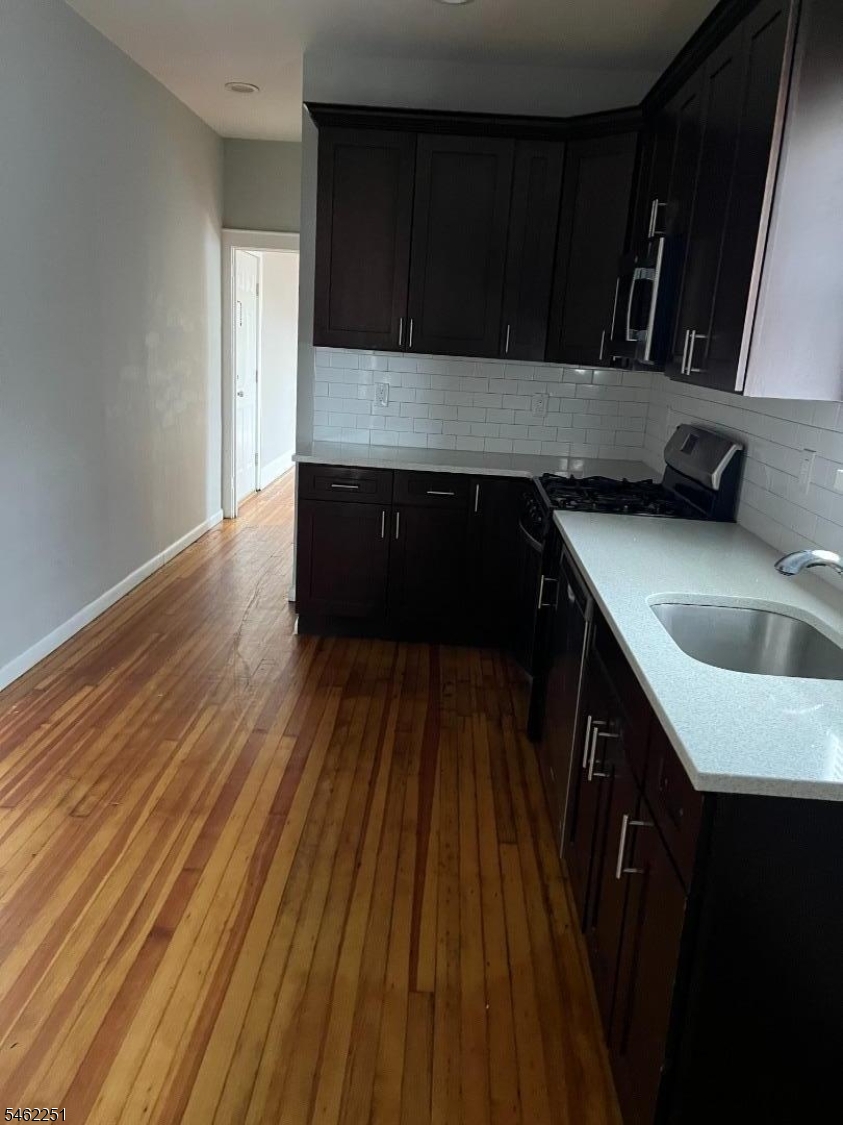 660 Summer Street Elizabeth NJ 07202