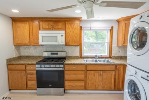 75 Star Lake Road Bloomingdale NJ 07403