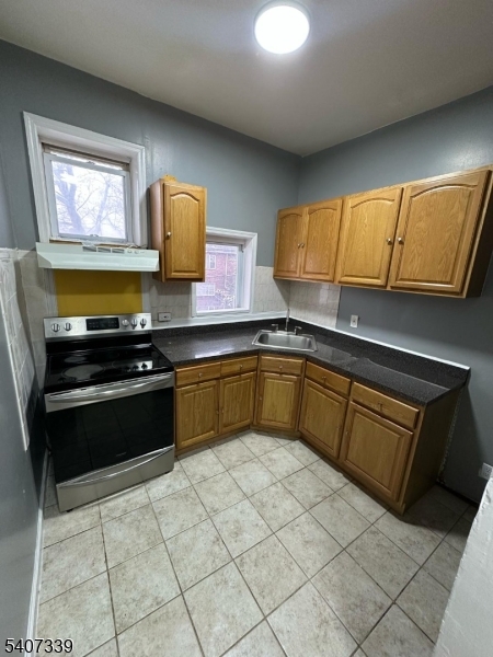 46 Woodlawn Avenue Jersey City NJ 07305