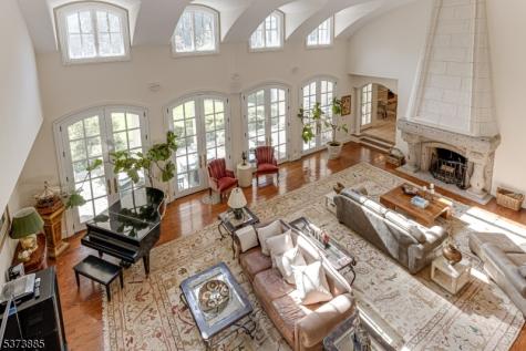 21 Stoningham Drive Warren NJ 07059