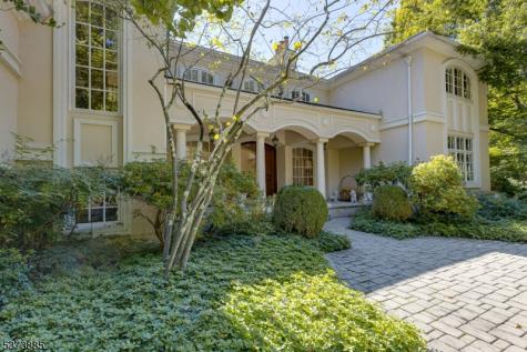 21 Stoningham Drive Warren NJ 07059