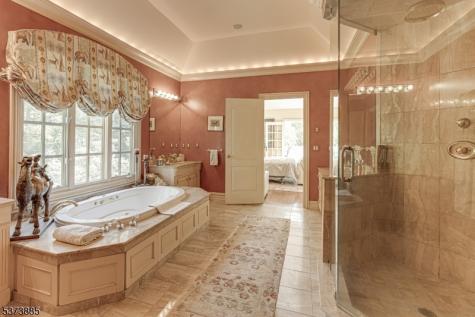 21 Stoningham Drive Warren NJ 07059
