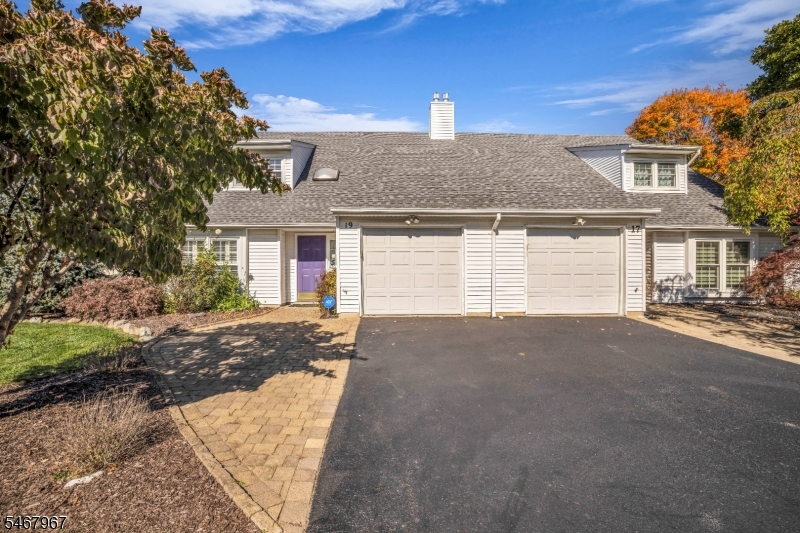 19 Crefeld Court Lincoln Park NJ 07035