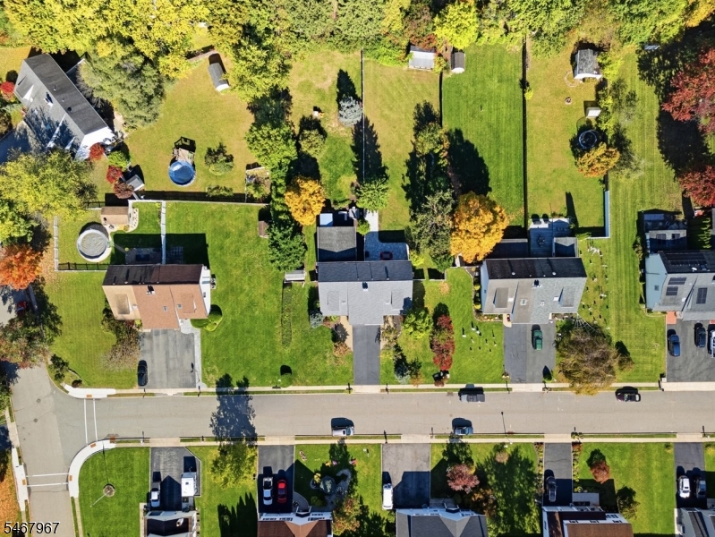 19 Crefeld Court Lincoln Park NJ 07035