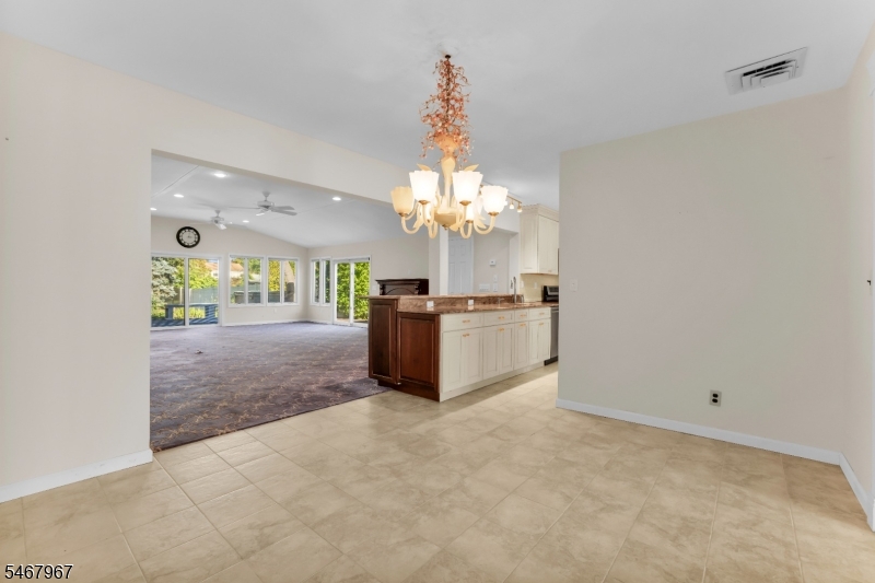 19 Crefeld Court Lincoln Park NJ 07035