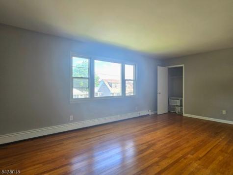 10 S 4th Avenue Manville NJ 08835