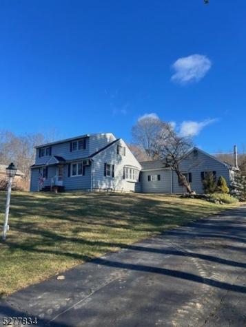 404 Stonetown Road Ringwood NJ 07456
