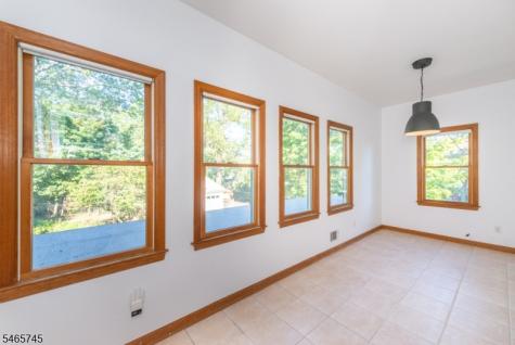 374 Park Street Montclair NJ 07043