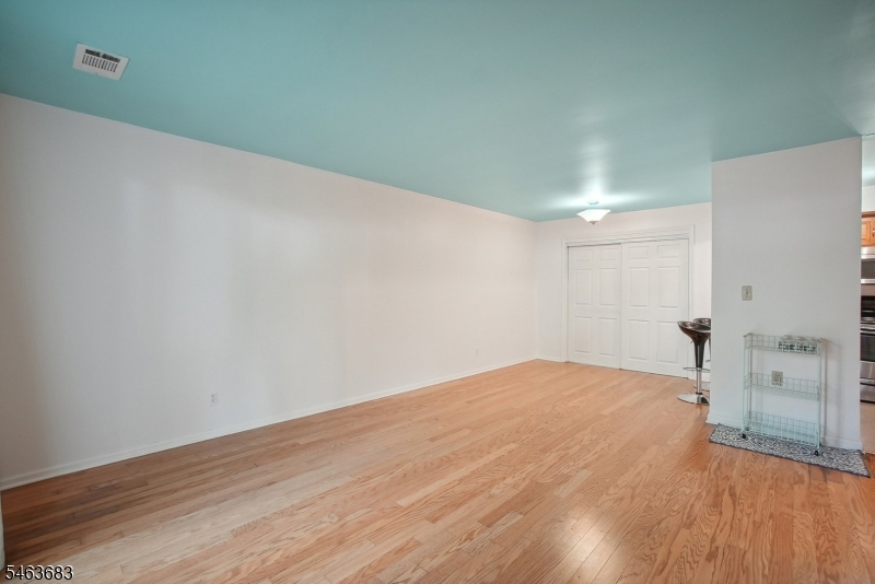 29 Spruce Court Ondo Bedminster NJ 07921