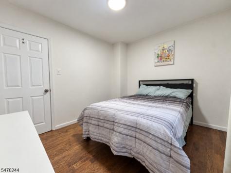 294 N Park St Apt.2 East Orange NJ 07017