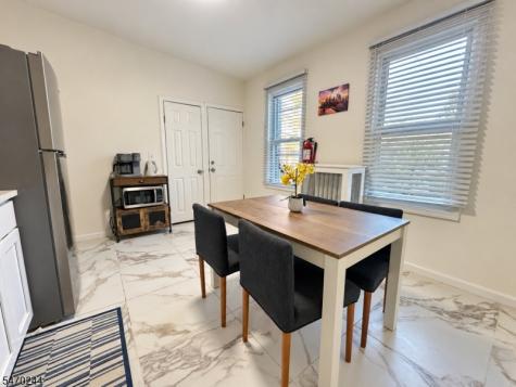 294 N Park St Apt.2 East Orange NJ 07017