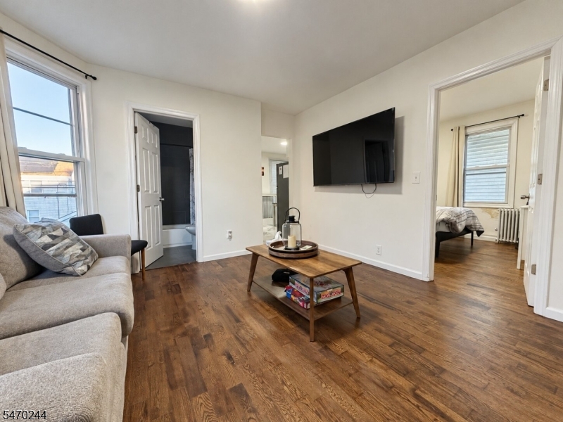 294 N Park St Apt.2 East Orange NJ 07017