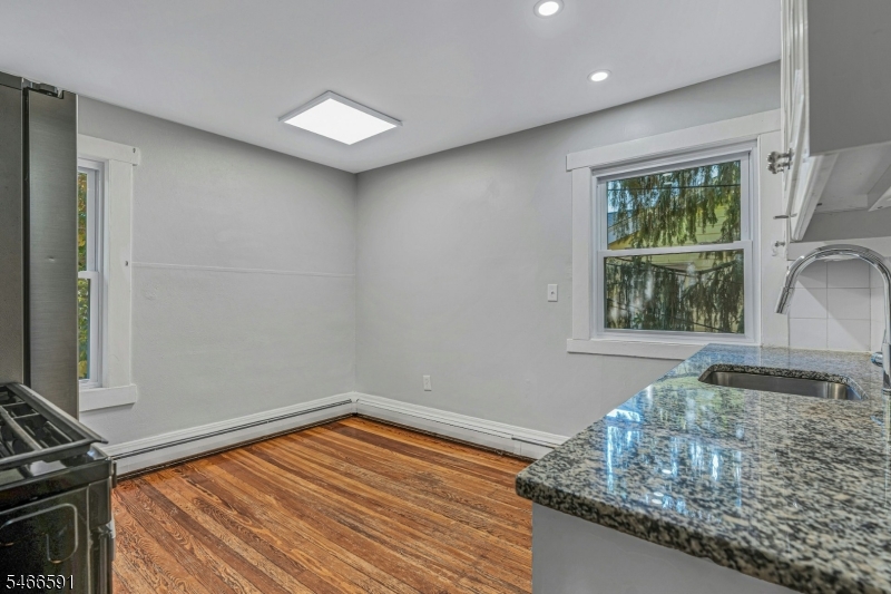 9 Laurel Place Montclair NJ 07043