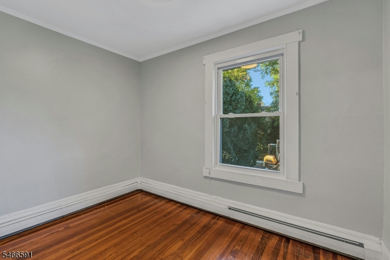 9 Laurel Place Montclair NJ 07043