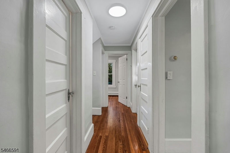 9 Laurel Place Montclair NJ 07043