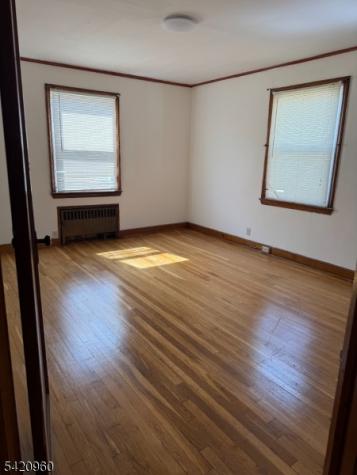 413 E 7th Avenue Roselle NJ 07203