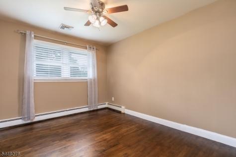 7 Bari Drive Roxbury NJ 07852