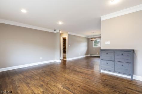 7 Bari Drive Roxbury NJ 07852