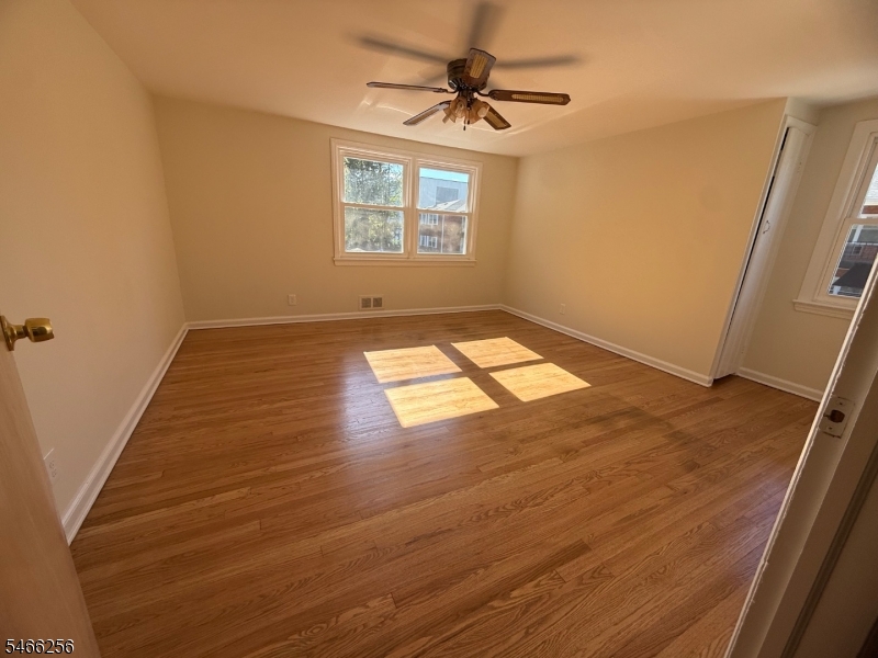 387 Grove Street North Plainfield NJ 07060
