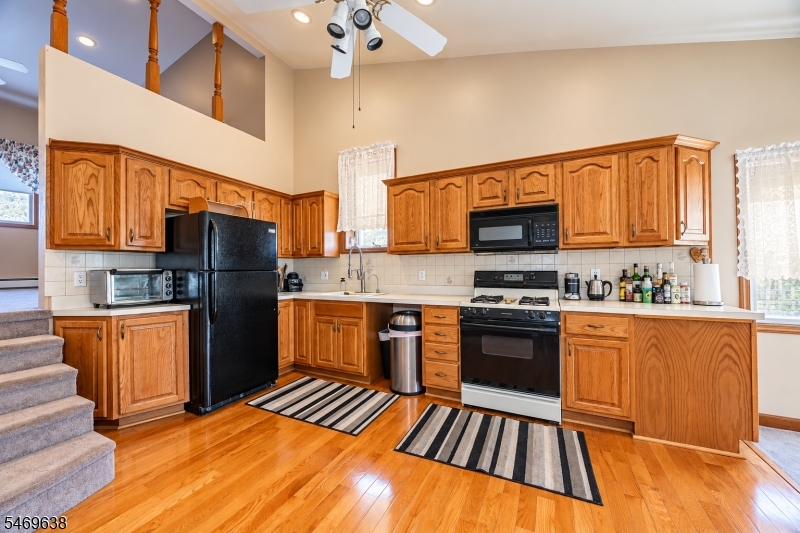 214 Newark Avenue Lyndhurst NJ 07071