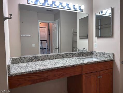 290 Potomac Dr Ondo Bernards NJ 07920