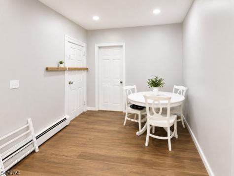 427 Totowa Avenue Paterson NJ 07502