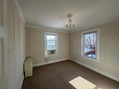 17 Laura Avenue Nutley NJ 07110