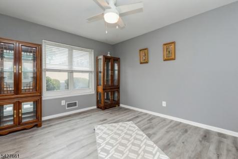 678 Bloomfield Avenue West Caldwell NJ 07006
