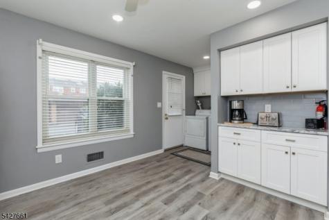 678 Bloomfield Avenue West Caldwell NJ 07006