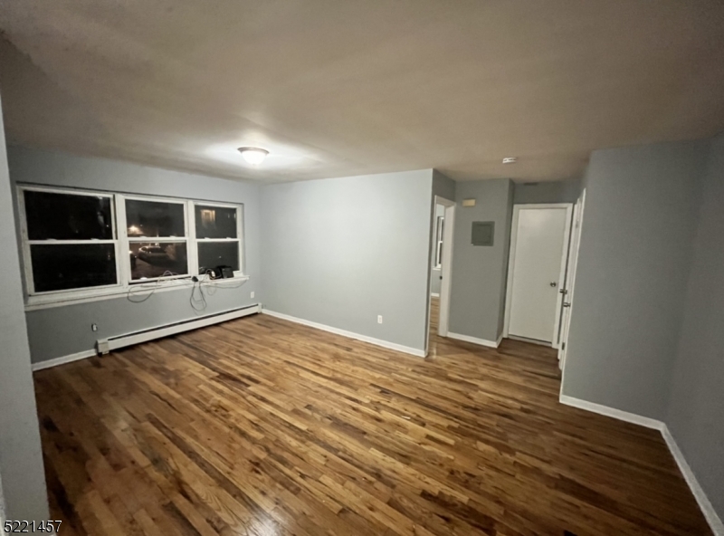 213 S 2nd Street Elizabeth NJ 07206