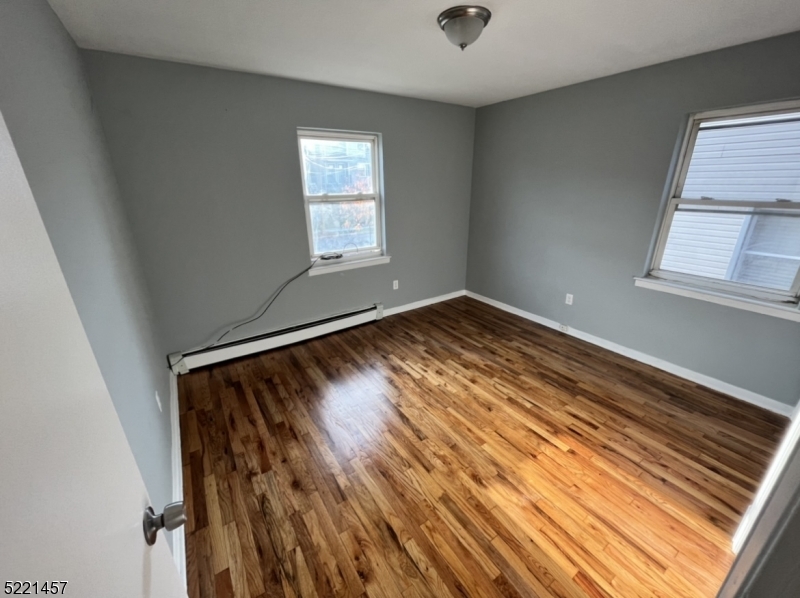 213 S 2nd Street Elizabeth NJ 07206