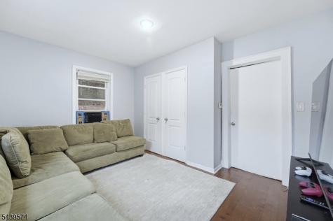 328 John Street Elizabeth NJ 07202
